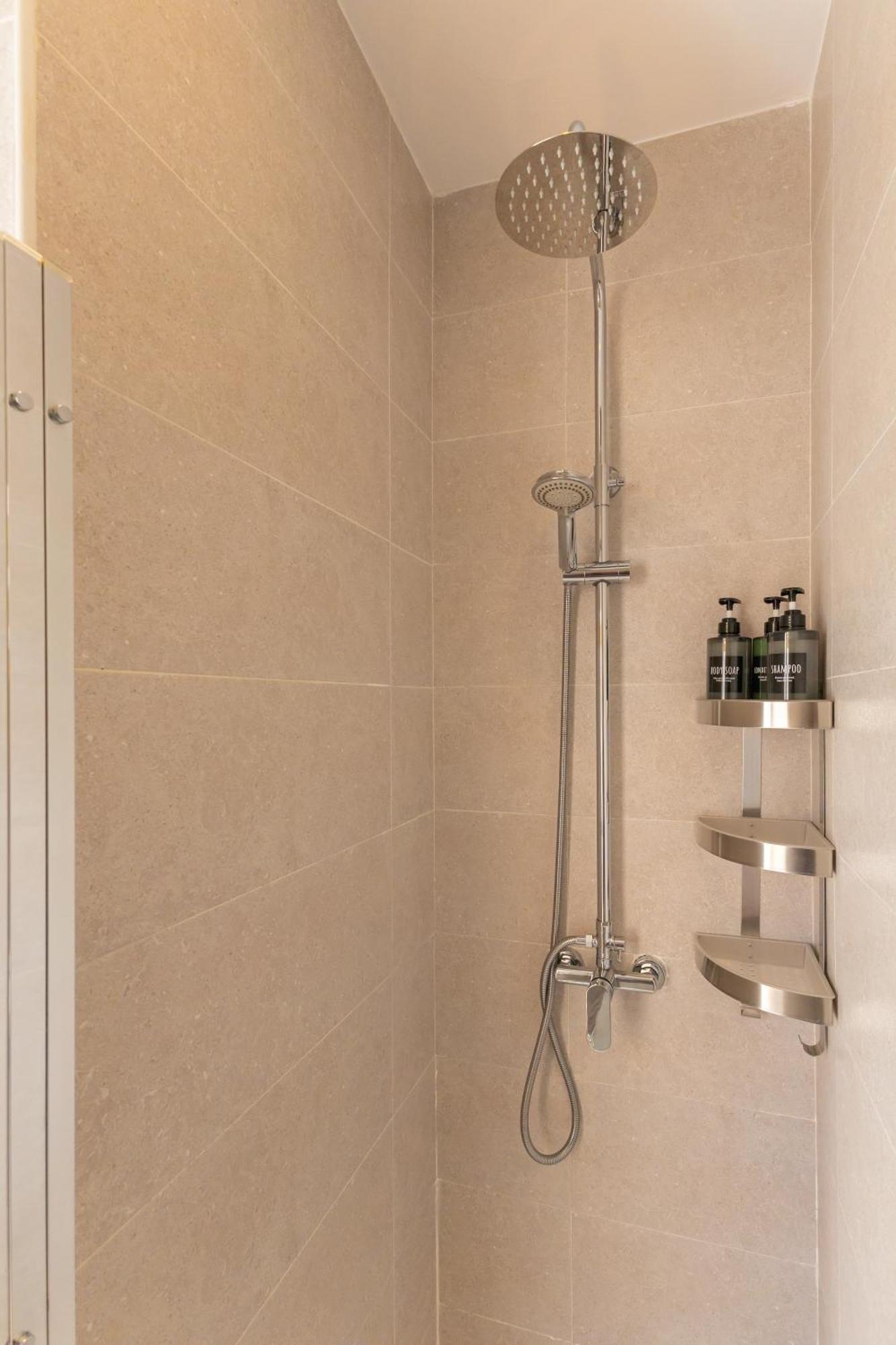 Charming 2 Bedroom Apartment At Iconic Triana Neighborhood By Ocityzen Севиля Екстериор снимка