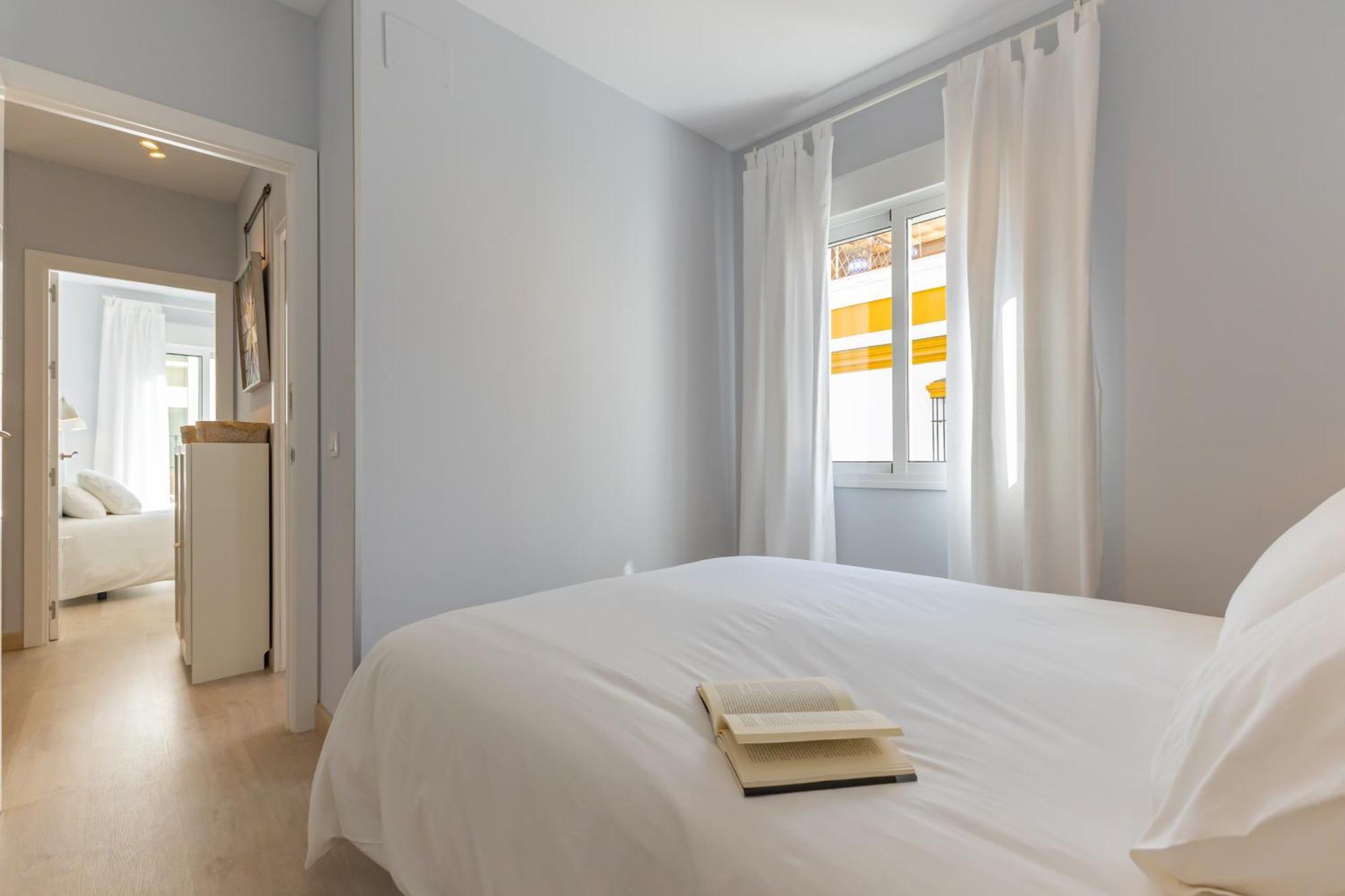 Charming 2 Bedroom Apartment At Iconic Triana Neighborhood By Ocityzen Севиля Екстериор снимка